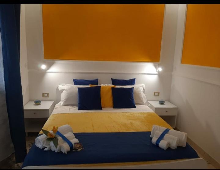 Bed and Breakfast Politeama Center Palermo Exterior foto
