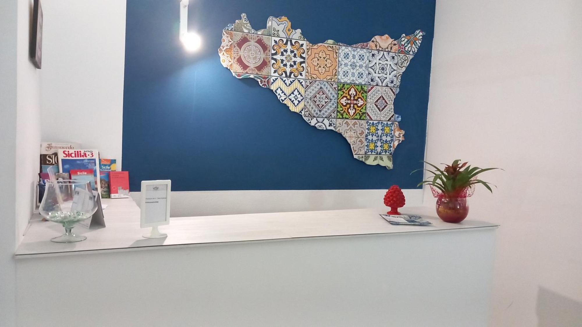 Bed and Breakfast Politeama Center Palermo Exterior foto