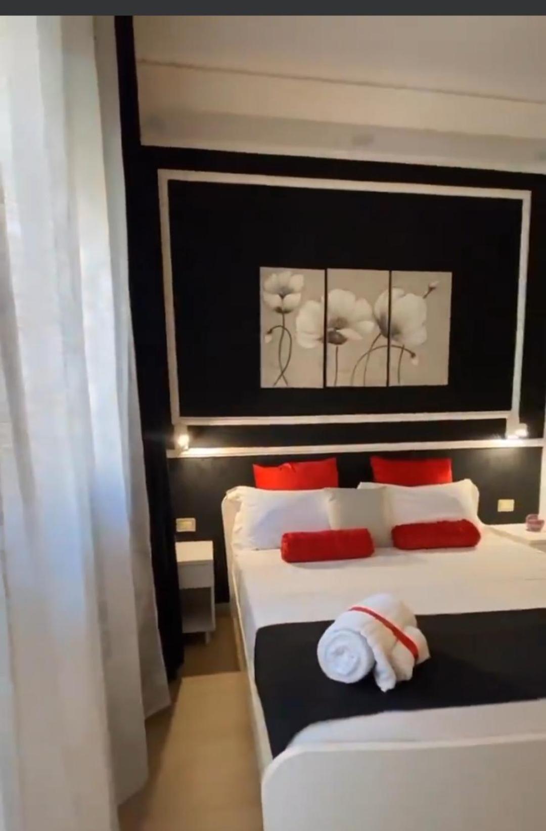 Bed and Breakfast Politeama Center Palermo Exterior foto